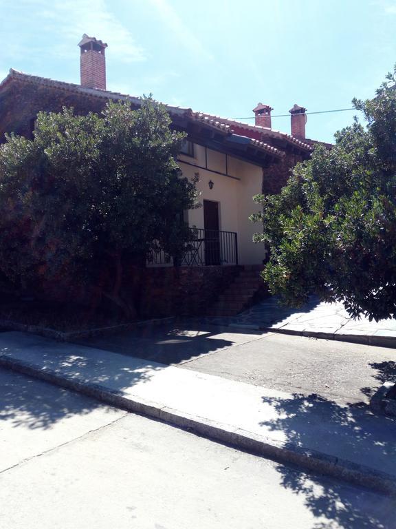 El Egio Guest House Cervera de Buitrago Exterior foto