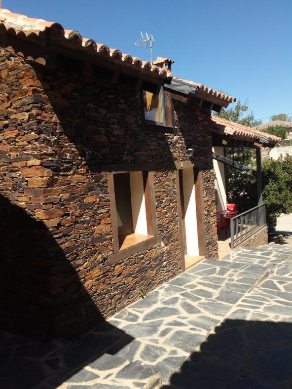 El Egio Guest House Cervera de Buitrago Exterior foto
