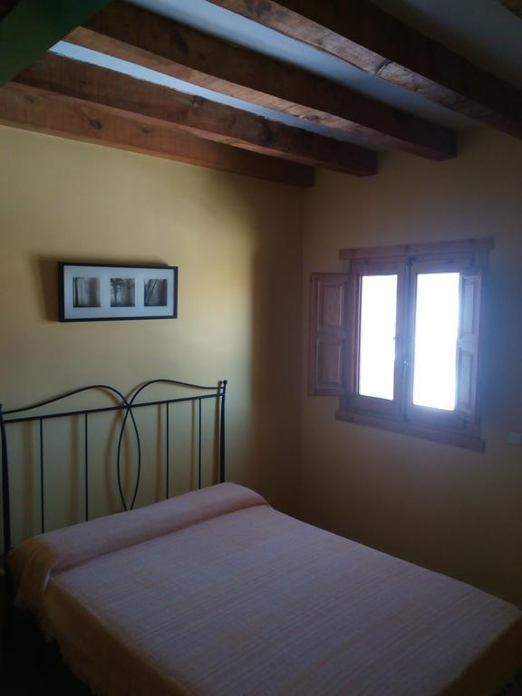 El Egio Guest House Cervera de Buitrago Exterior foto