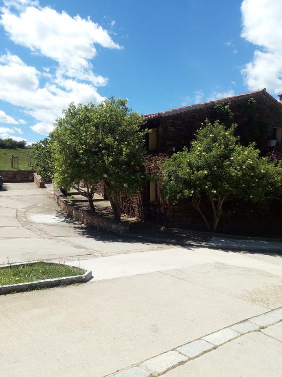 El Egio Guest House Cervera de Buitrago Exterior foto